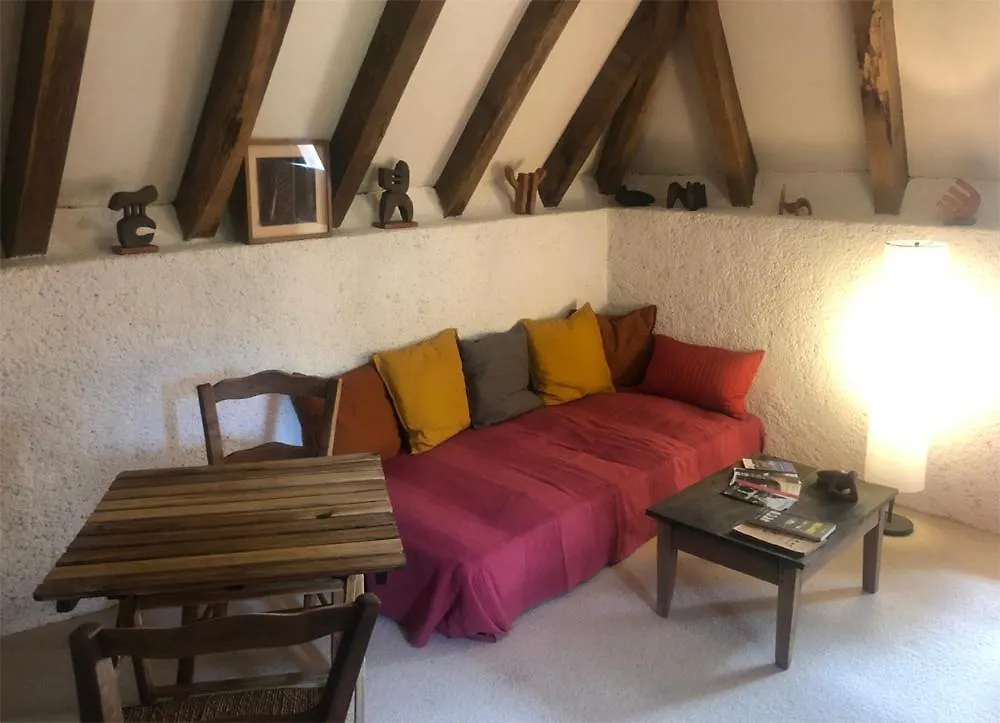 Art En Cele-Chambres D'Hotes Corn Bed & Breakfast